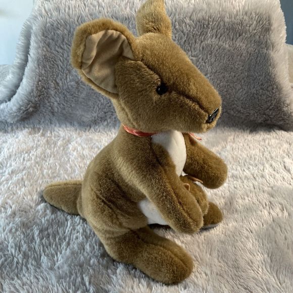 Corroboree Australia Kangaroo Plush Toy With Joey In Pouch Soft Stuffed Animal - Picture 5 of 16